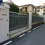 Alda Bed & Breakfast Levanto