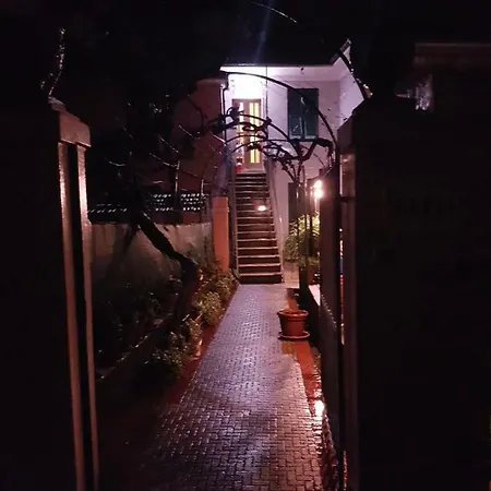 Alda Panzió Levanto