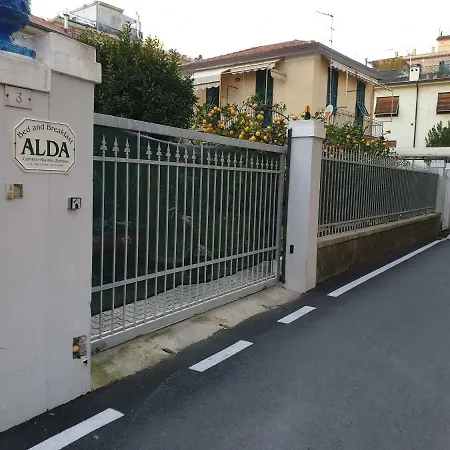 Alda Nocleg ze śniadaniem Levanto